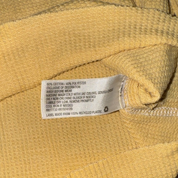 Yellow Long Sleeve Women's Top - Picture 4 of 5